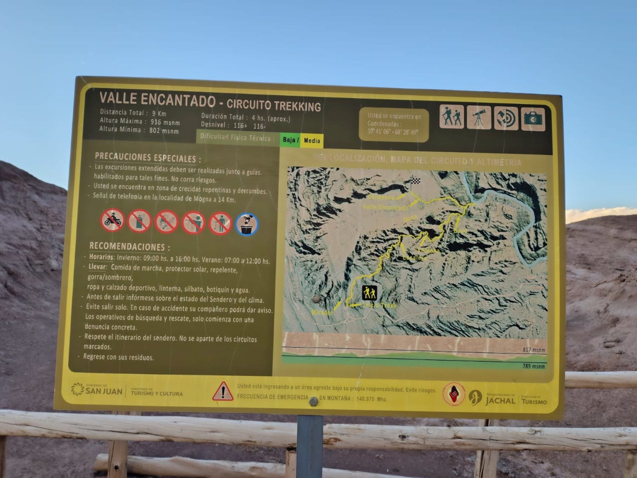 Cartel del circuito "Valle Encantado". Esto fue parte de una de las etapas. img
